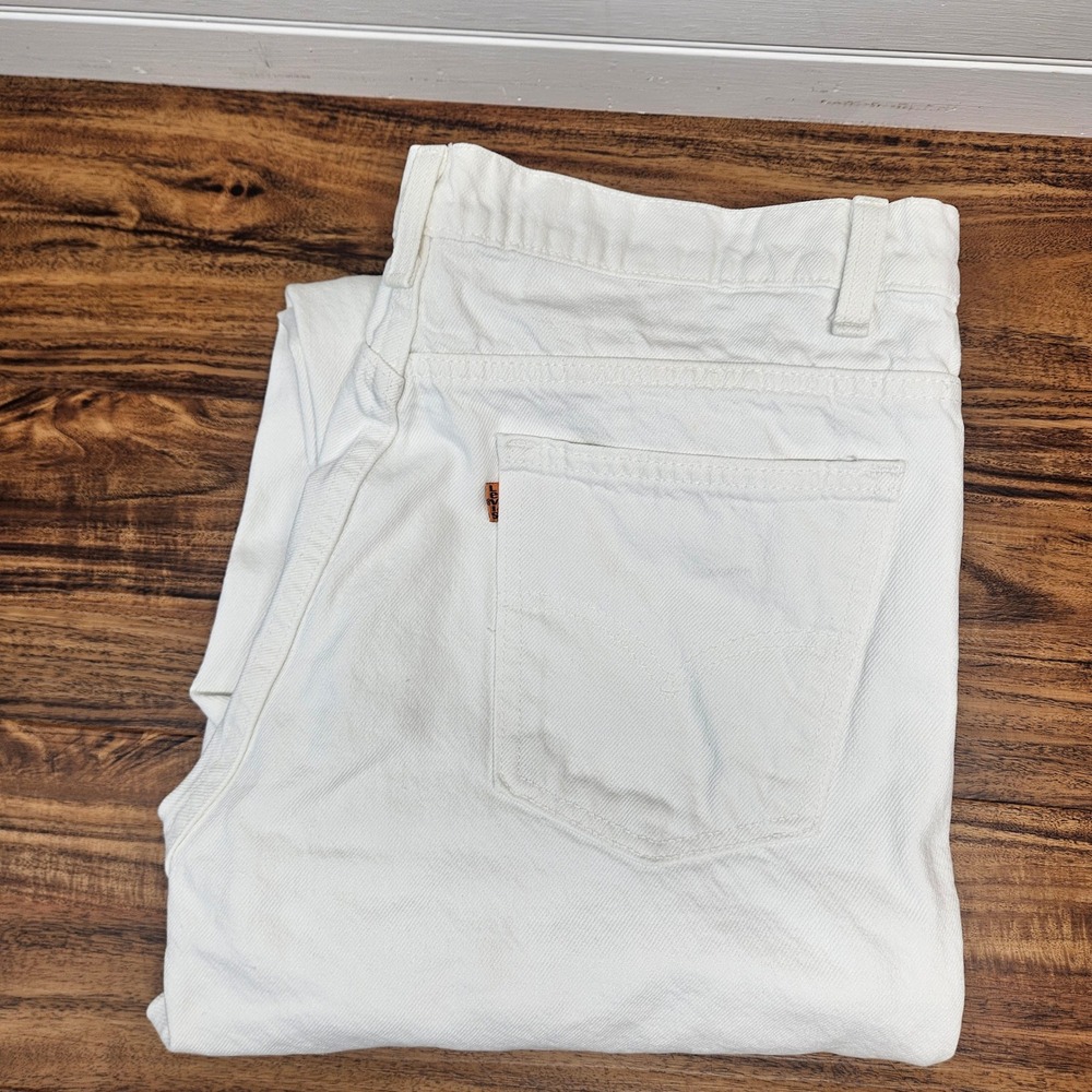 Vintage Levis 550 White Denim Jeans Mens 38x30 Orange Tab Made in USA 40550-0251
